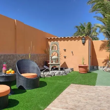 Urbanizacion Fuerteventura Golf Club Sleeps 8 La Guirra