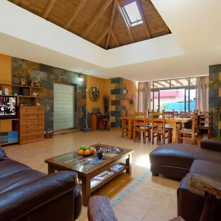 Urbanizacion Fuerteventura Golf Club Sleeps 8