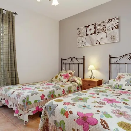 Urbanizacion Fuerteventura Golf Club Sleeps 8 La Guirra