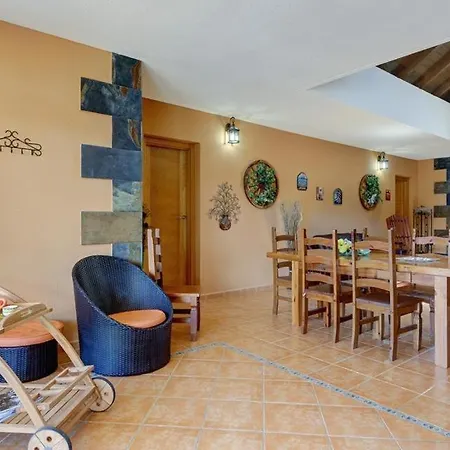 Urbanizacion Fuerteventura Golf Club Sleeps 8